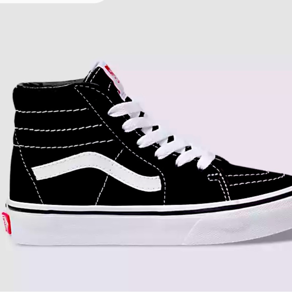 VANS KIDS SK8-HI SHOE BLACK/WHITE Size 3.5 kids or 5 Women Great Condition